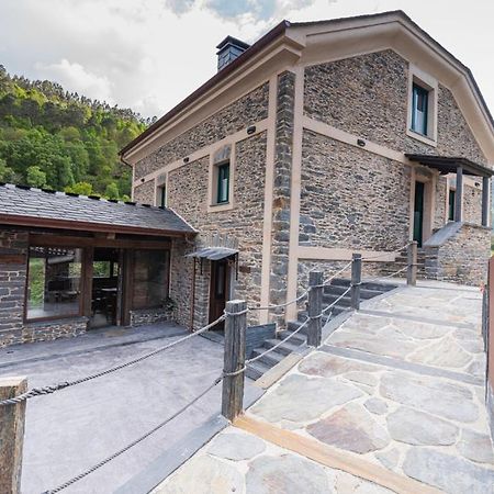 Apartamentos Rurales Casa Llongo Coana Dış mekan fotoğraf