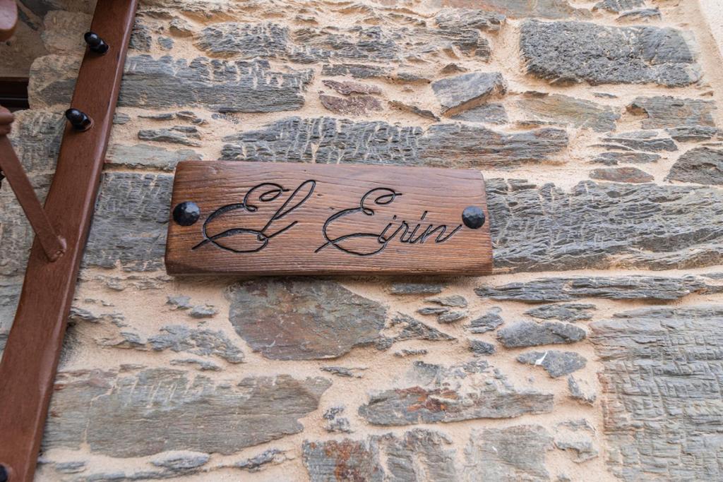 Apartamentos Rurales Casa Llongo Coana Dış mekan fotoğraf
