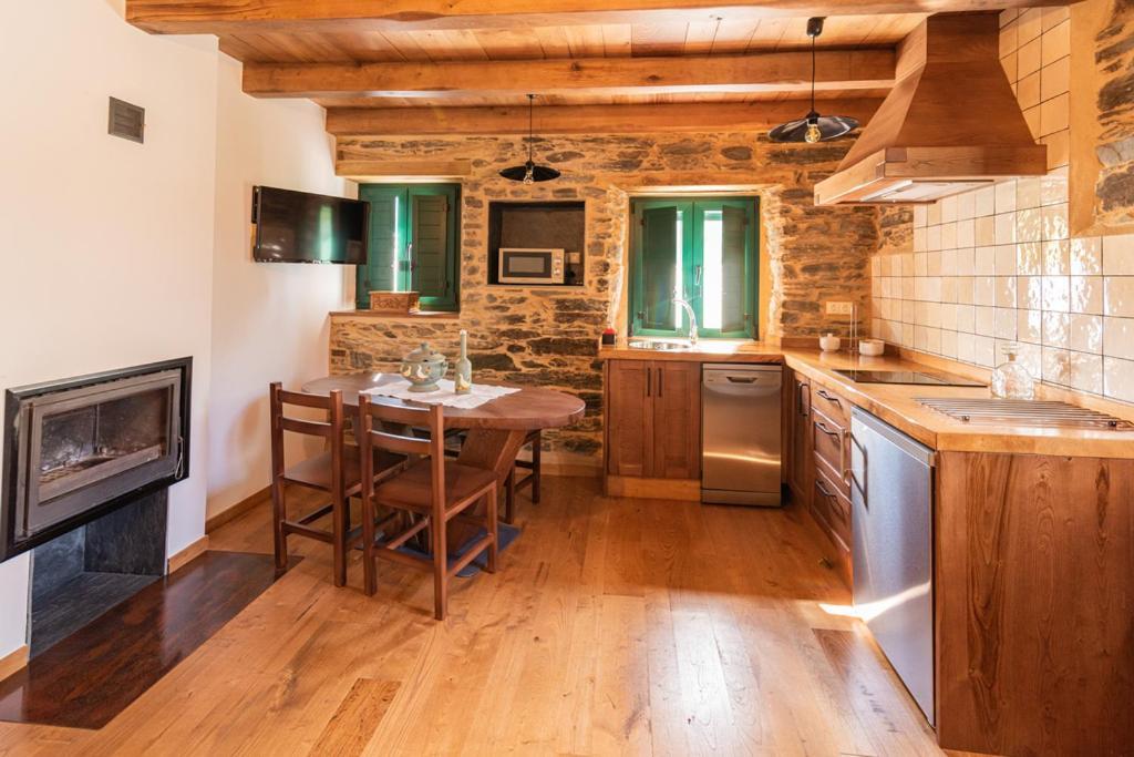 Apartamentos Rurales Casa Llongo Coana Dış mekan fotoğraf